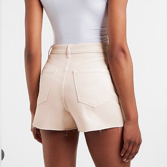 Express Super High Waisted Coated Mom Shorts - Pale Pink - Size 4 - Picture 1 of 6